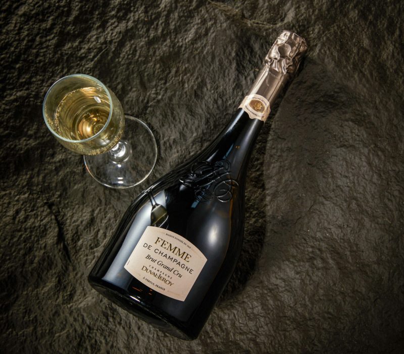 2024-AMBIANCE-FEMMENV-5-SHOOTINGASCFINEWINES copie